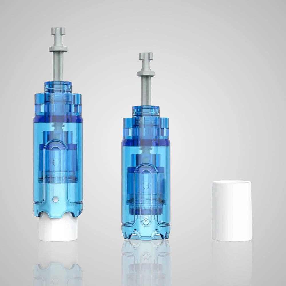 Luméon Pro 14-Pin Microneedle Cartridges & Protective Sleeve